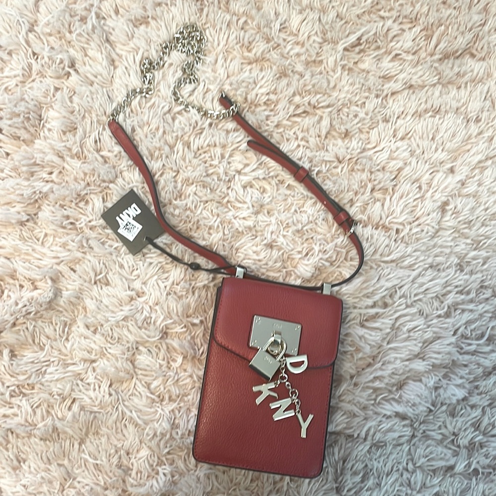 [NWT] DKNY Elissa North South Crossbody Bag in Bright Red